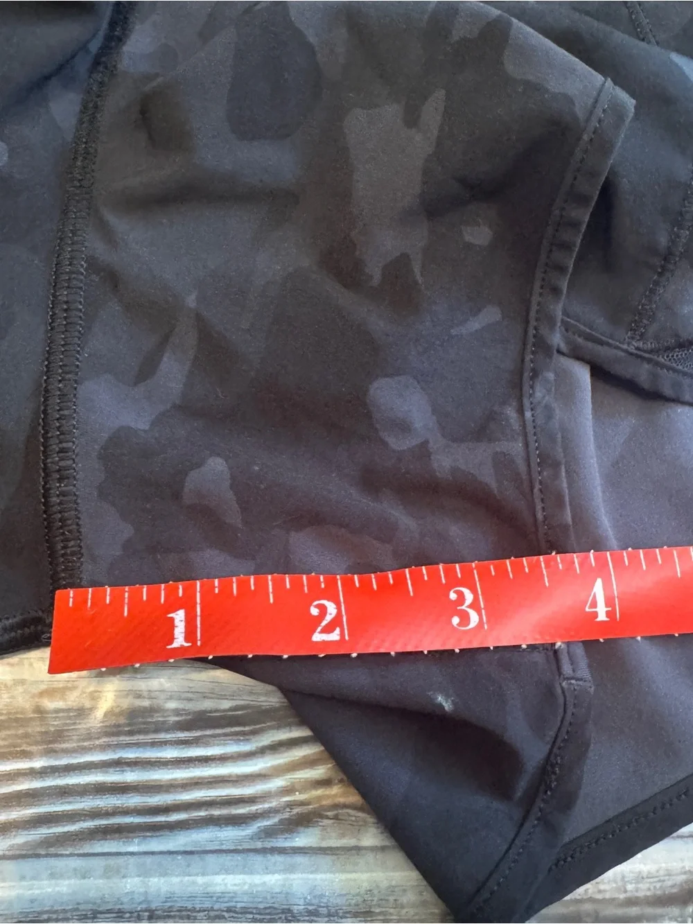 Lululemon Hotty Hot High Rise 4” Camo Multi Gray Black Athletic Shorts Sz 4